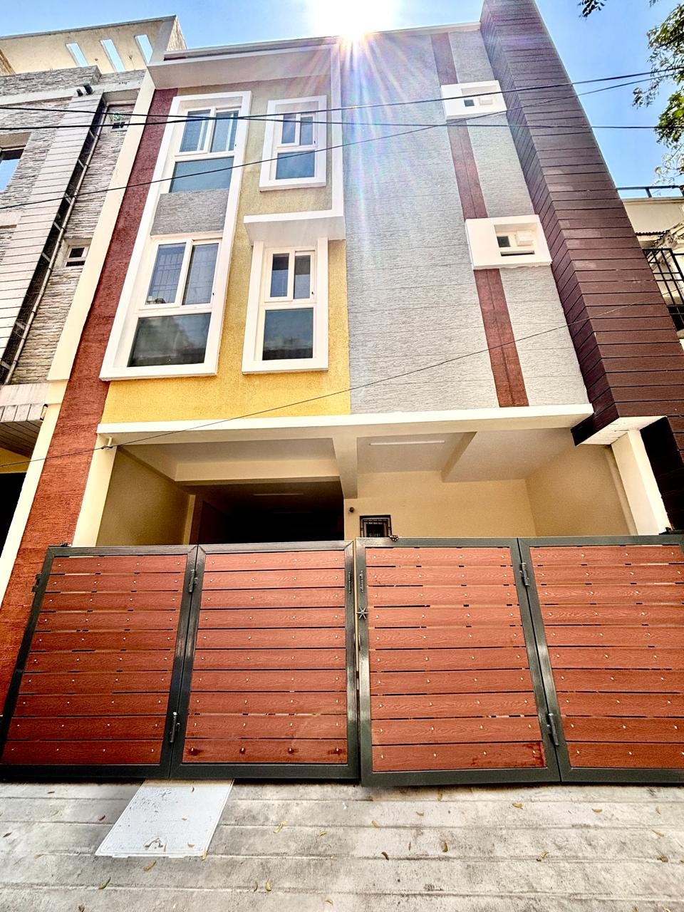 Actual exterior of SS Ladies Hostel Z Block in Anna Nagar West, Chennai